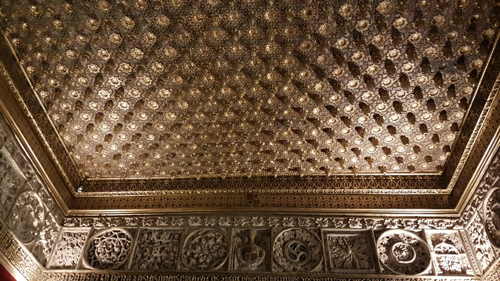 alcazar castle of segovia ceiling
