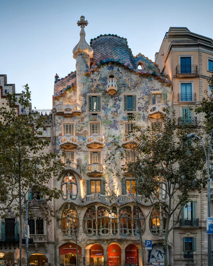 Antoni Gaudí: Casa Batlló (1904-1906) Barcelona.