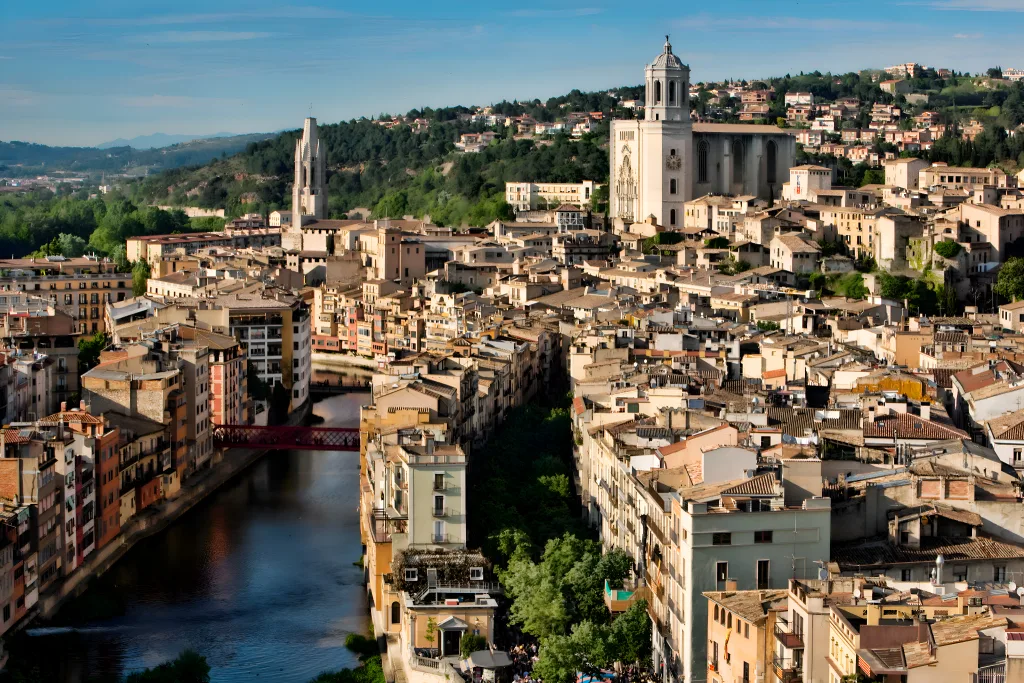 2. Girona: Time Travel to places to visit from Barcelona by train