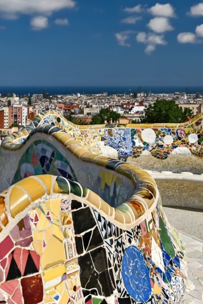 Park Güell, Barcelona, Spain (2020). Credit: Jorge Franganillo. Wikimedia Commons. Licensed under CC BY 2.0.