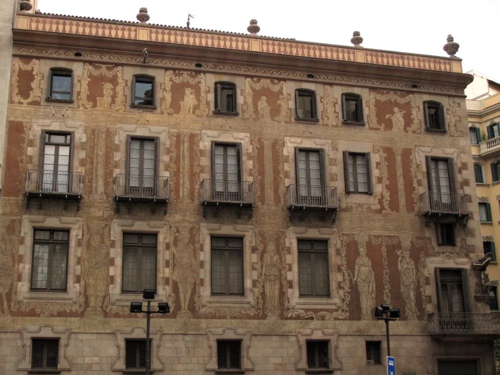The House of Silk, Barcelona