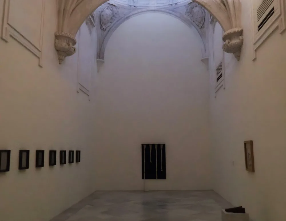 Interior of the chapel of Santa Ana of the monastery of Santa María de las Cuevas & the Andalusian Centre for Contemporary Art 