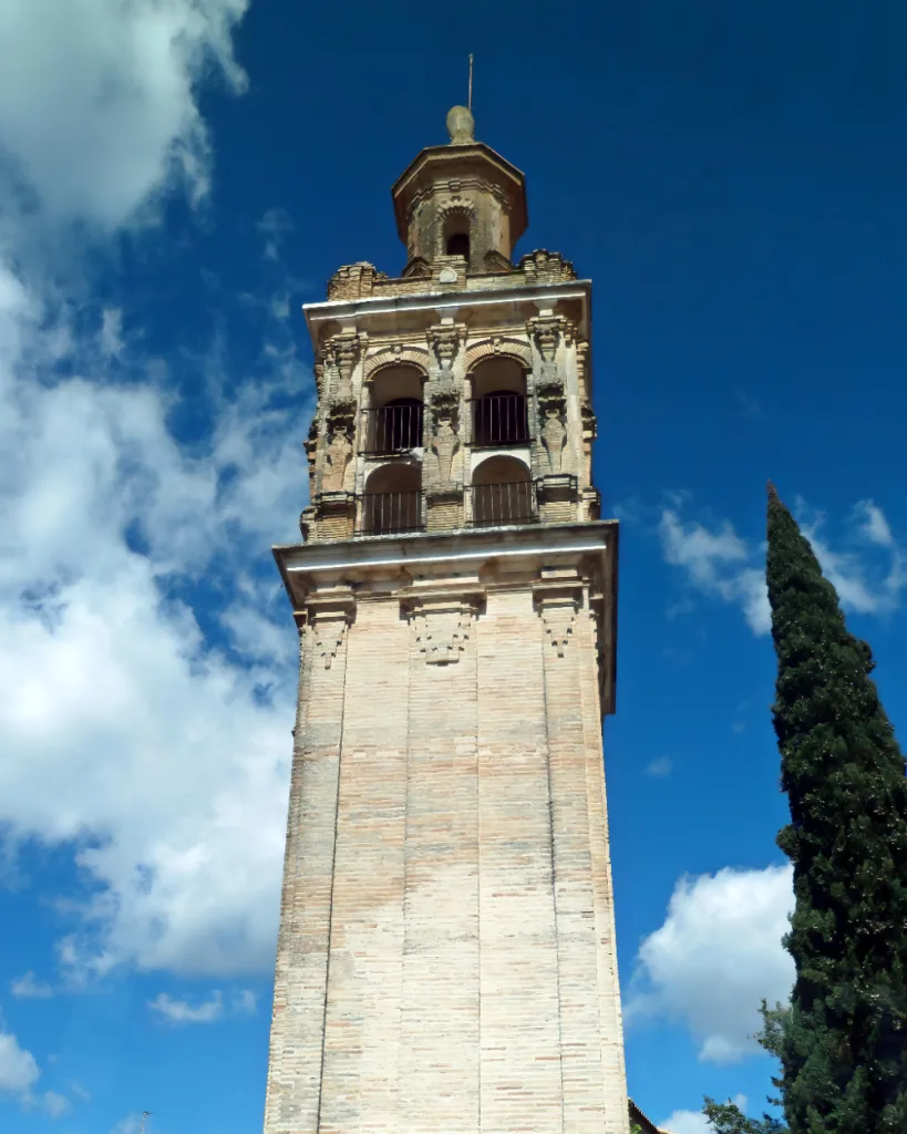 Torre de las Monjas, La Rambla, Córdoba, Spain [Photograph]. Credit: Américo Toledano. Wikimedia Commons. Licensed under CC BY-SA 3.0.