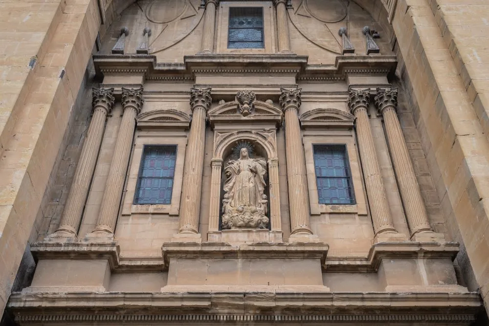 Assumption Church in Labastida [Photograph]. Credit: Krzysztof Golik. Wikimedia Commons. Licensed under CC BY-SA 4.0.