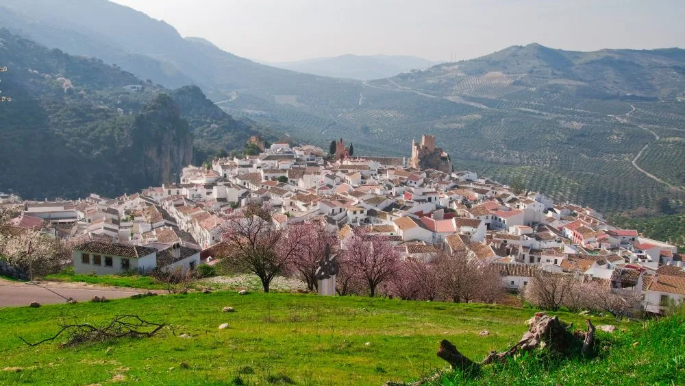 3.	General view of Zuheros, Córdoba, Spain [Photograph]. Credit: Francisco de Asís Alfaro Fernández. Licensed under CC BY-SA 4.0. 