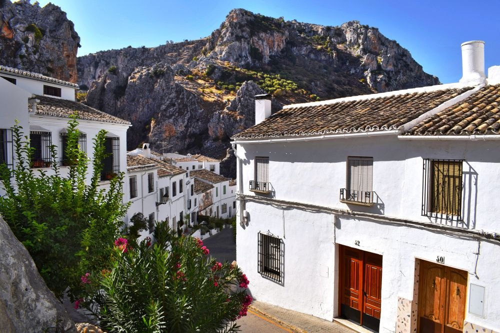 Street in Zuheros and Sierra Subbética, Andalusia [Photograph]. Credit: Jocelyn Erskine-Kellie. Licensed under CC BY-SA 2.0. 