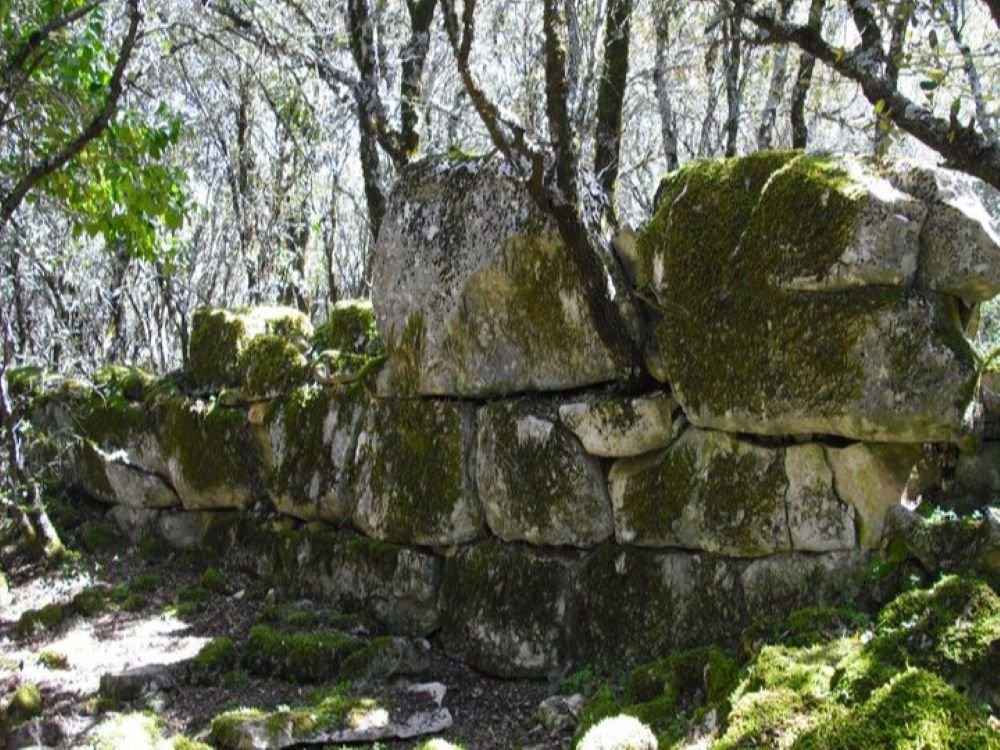 Iberian Settlement of La Fuenfría, Zuheros, Sierras Subbéticas Natural Park, Spain [Edited Photograph]. Credit: Teckömo. Licensed under CC BY-SA 3.0 ES. 